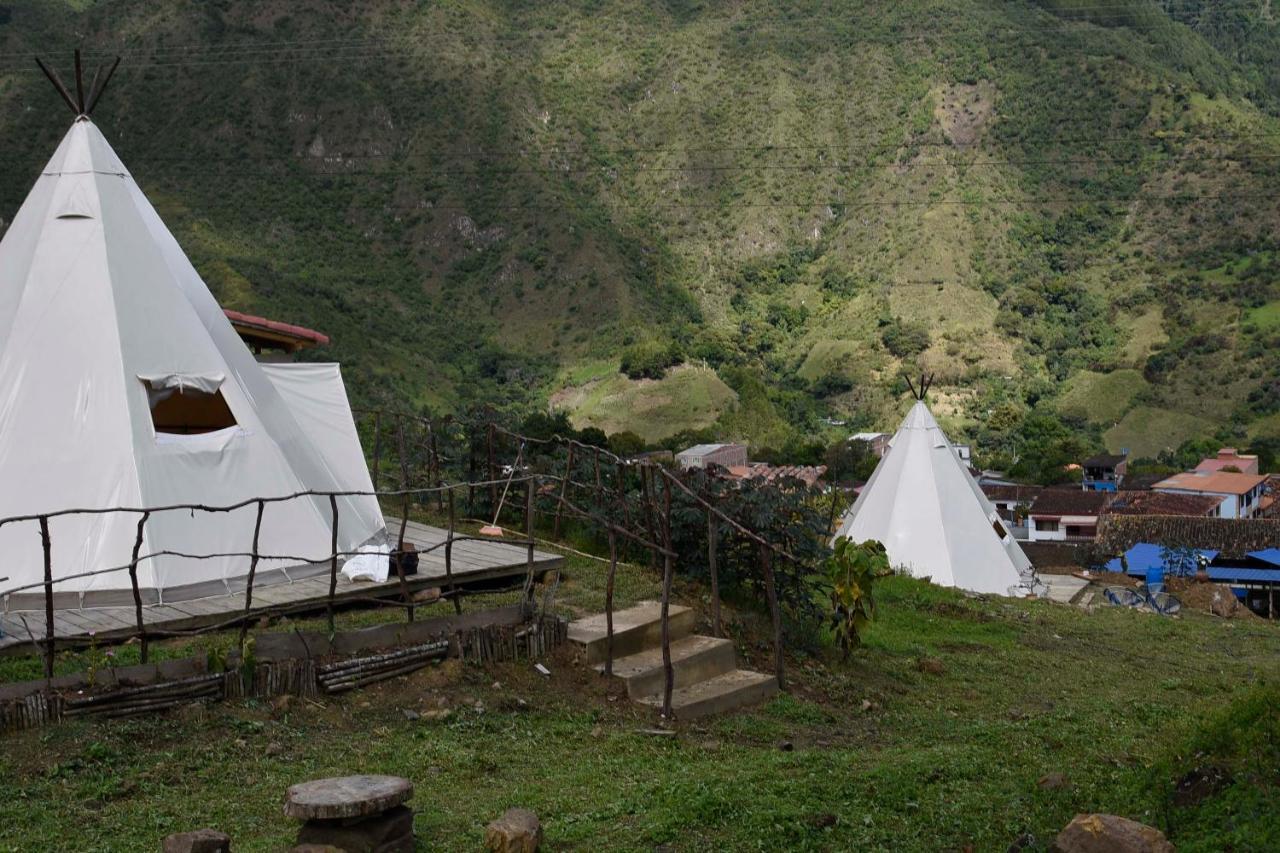 Hostal Las Valkirias Matanza エクステリア 写真